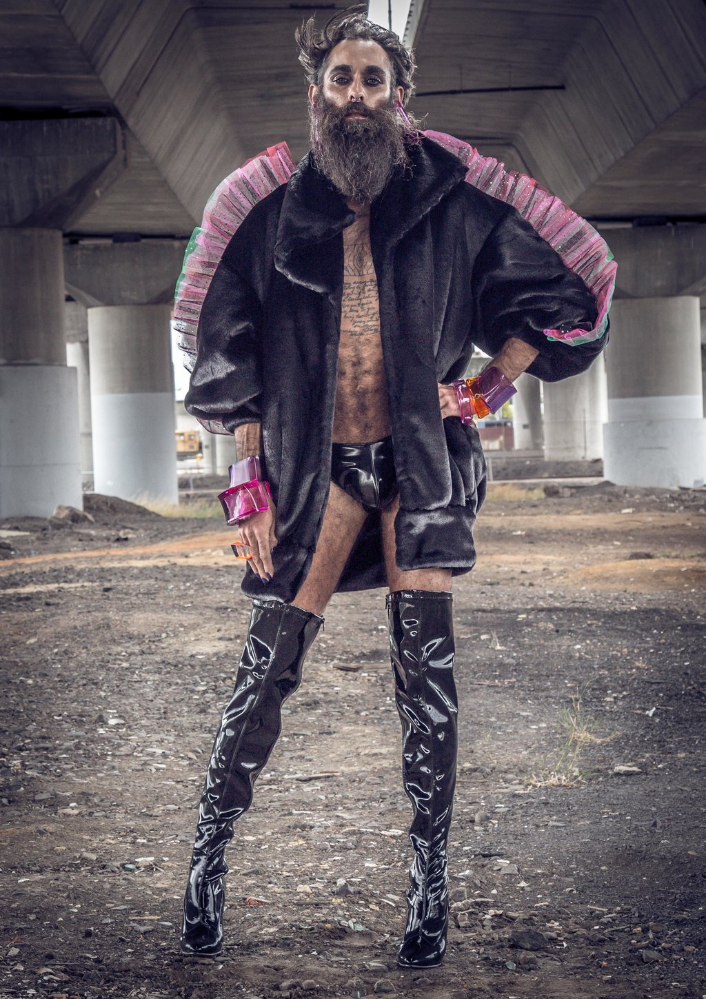 Gun Shy, `Circe de Merde AW18